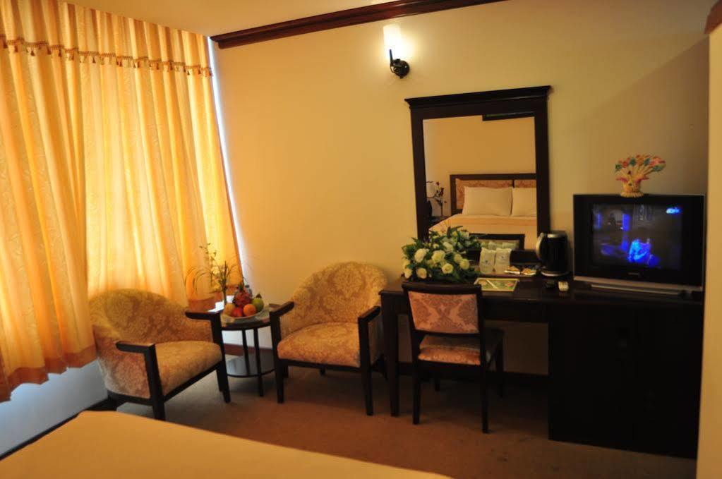Dong Kinh A Hotel Bandar Ho Chi Minh Luaran gambar